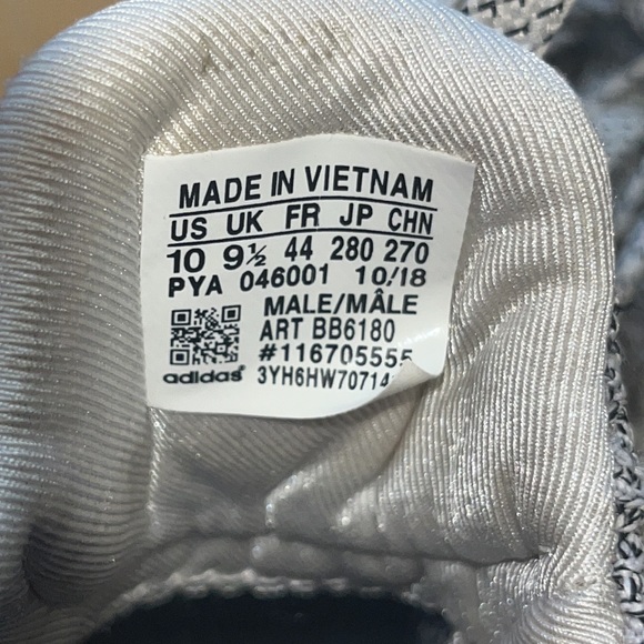 Oreo Adidas Ultra Boost - REPLICA - Picture 10 of 14